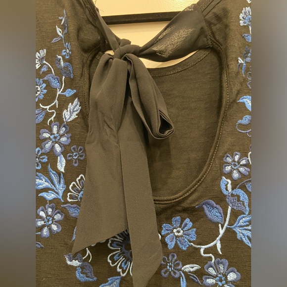 Floral Embroidered Top with Tie Back -14/16 - Picture 3 of 4